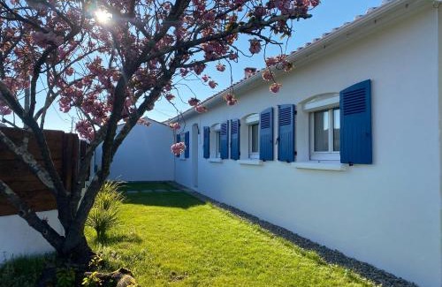 Brem Sur Mer House | Maison de vacances "L'Embrun Marin"