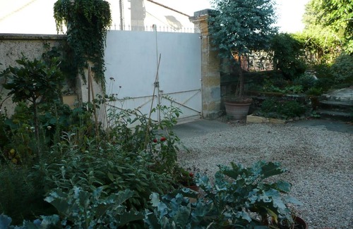 Castillon-la-Bataille Apartment | Maison de Vin