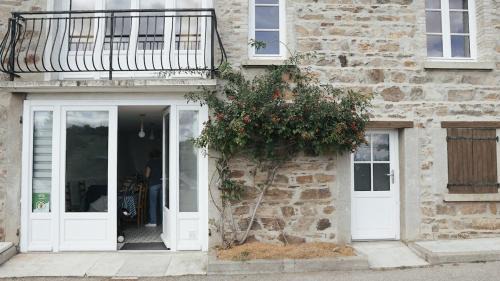 Saint-Andre-la-Cote House | Maison de village - Font Bénite