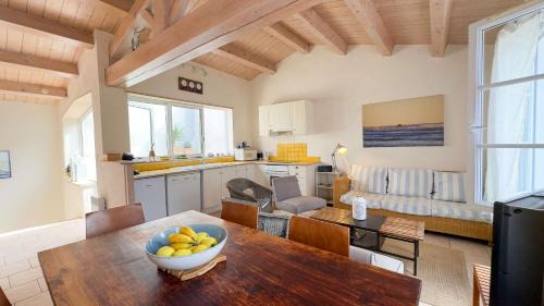 Loix Villa | Maison de village à étage