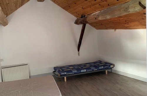 Aston House | Maison de Village 8 Couchages Dans Charmant Petit Village de Montagne