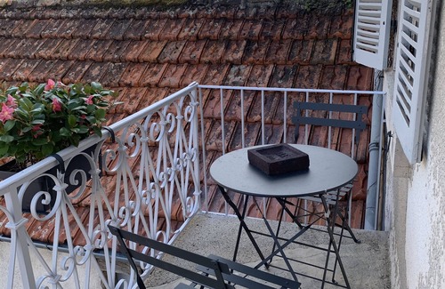 Nantoux House | Maison de Village