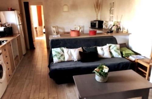 La Gaude House | Maison de village vue montagne
