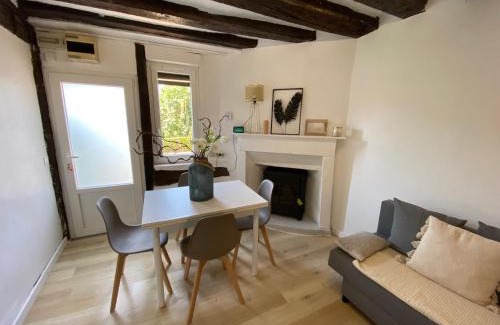 Beuvillers House | Maison de ville avec jardin à 5 minutes de Lisieux