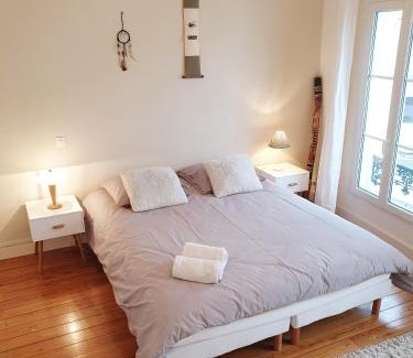 Angouleme House | Maison de ville confortable avec cour interieure