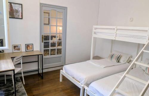 Saumur Apartment | Maison de ville cosy Saumur avec Cour A 5 min à pied centre