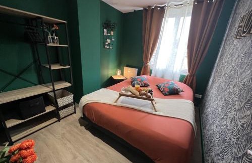 Saint-Omer House | Maison des Sens