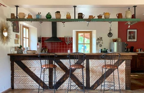 Jaujac House | MAISON DES SOURCES JAUJAC 4* 7CH SWIMMING POOL PARC ARBORE
