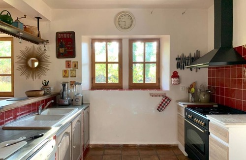 Jaujac House | MAISON DES SOURCES JAUJAC 4* 7CH SWIMMING POOL PARC ARBORE