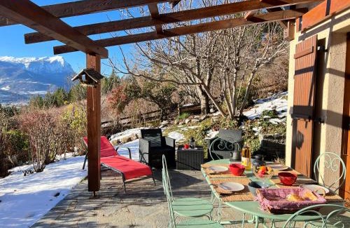 Embrun House | MAISON DES VIGNES