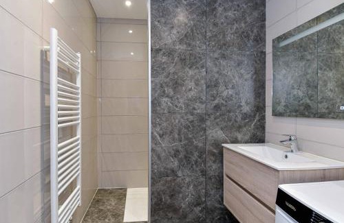Quartier Chorier-Berriat Apartment | Maison Dormoy, appartement 2 Chambre - Gare - Centre ville