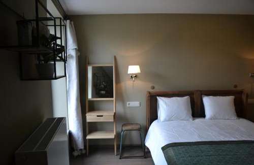 Corbion House | Maison du chien vert