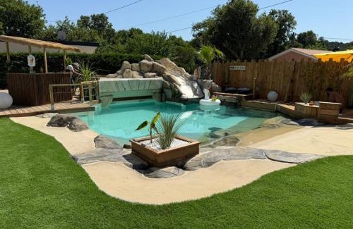 Biscarrosse Villa | Maison du Lac avec Lagon, Spa de Nage, Jacuzzi