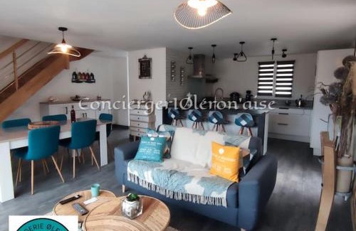 Le Grand-Village-Plage House | Maison du Maine