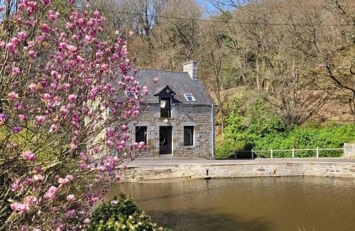 Maen-Roch House | Maison du Moulin