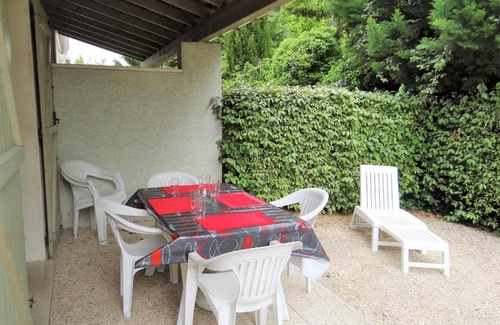 Vallon-Pont-d'Arc House | Maison duplex avec terrasse, piscine chauffée, 6 pers., Vallon-Pont-d'Arc. - FR-1-382-21