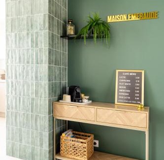 Serent Villa | Maison Emeraude - Escapade bistrot chic & nature - Proche Vannes