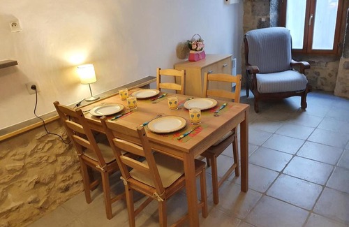 Adissan House | Maison en cœur d'Hérault, 25min des plages, wifi linge inclus