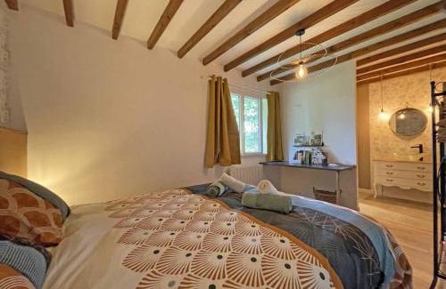 Mantilly House | Maison en Pierre avec Jardin, Séances Bien-Être et Activités Nature - Pays du Poiré, Normandie - FR-1-497-208