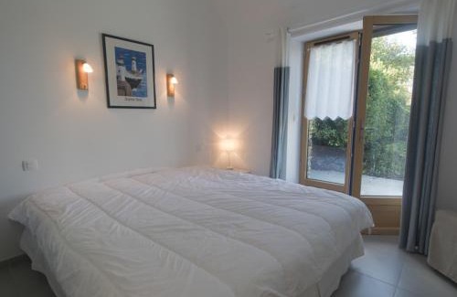 Le Palais House | Maison en pierres au calme avec jardin proche plages et sentier côtier - FR-1-418-88