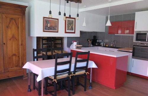 Ploeren House | Maison en Pierres, Coeur de Bourg - 4 Personnes