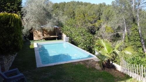 Eoures Villa | Maison ensoleillée au milieu des pins entre Marseille et Cassis