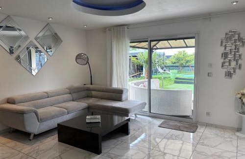 Cebazat Villa | Maison entière