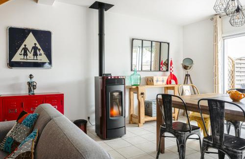 Bourcefranc-le-Chapus House | Maison entre plage et marais