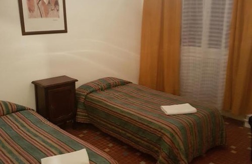 Sarrouilles House | Maison F4 90m2 au Calme