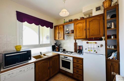 Saint Laurent de la Pree House | Maison Familiale 8 pers à Fouras, proche plages, 6 chambres - FR-1-709-87