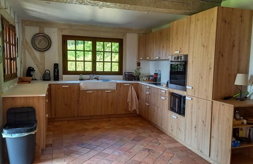 Touques Villa | Maison Familiale au Calme de la Nature, Près Deauville, Pays D'auge Pour 8 P