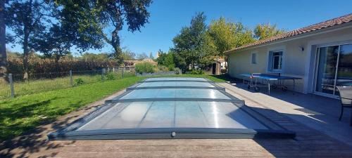 Le Barp House | Maison familiale au calme avec piscine securisee