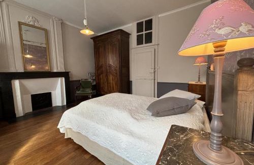 Cerilly House | Maison familiale avec jardin, proche forêt de Tronçais et commerces, idéale pour activités et détente - FR-1-489-98