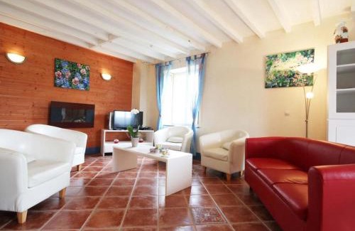Feings House | Maison familiale avec jardin clos, jeux extérieurs, wifi et tout confort au cœur du Parc du Perche - FR-1-497-10
