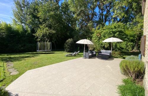 Moret-Loing-et-Orvanne House | Maison familiale climatisée, jardin cinema et jeux