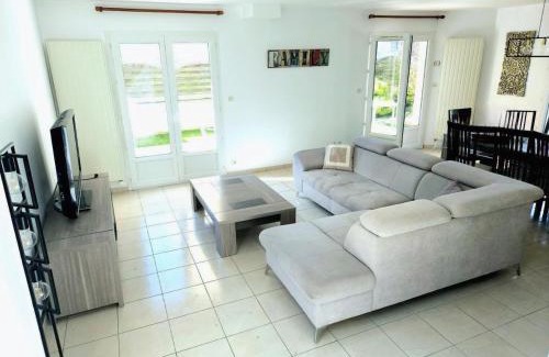 Luc-sur-Mer House | Maison Familiale & Confortable proche Plage