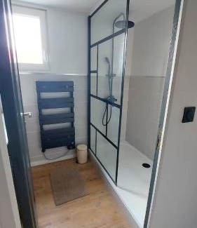 Cambes-en-Plaine House | Maison familiale 3 chambres - Jardin clos BBQ linge inclus - Entre Caen et la Mer - Parking privé arrivée autonome