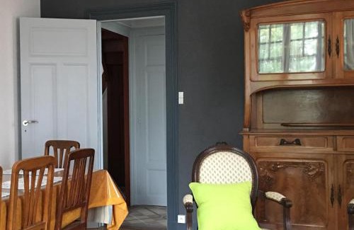 Dhuizon House | Maison familiale rénovée, proche châteaux, grand jardin, 5 chambres, équipements inclus, animaux acceptés - FR-1-491-436