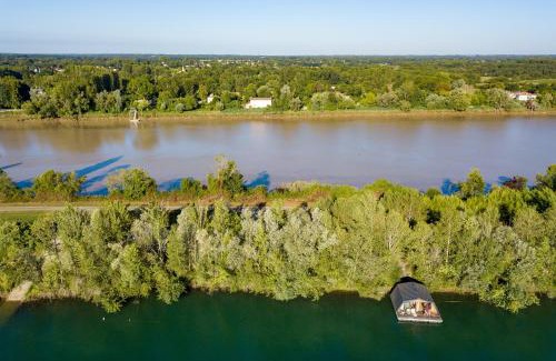 Baurech House | Maison flottante - Houseboat - Baurech Insolite