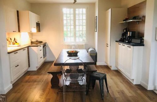 Merville-Franceville-Plage House | Maison Familiale, Plage à 250m, Calme, Jardin, Terrasse, WIFI - FR-1-465-75