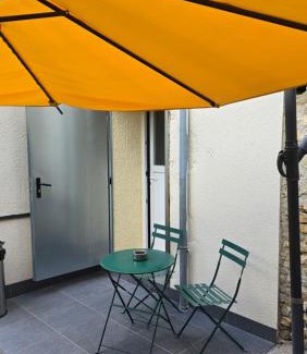 Oucques House | Maison