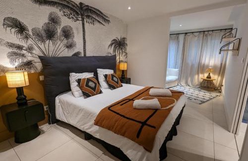 Saint-Yrieix-sur-Charente House | Maison de Charme Moderne avec Jardin, Terrasse et Fibre - Saint-Yrieix-sur-Charente - FR-1-653-250
