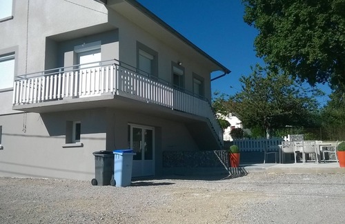 Poids-de-Fiole House | Maison Gîte
