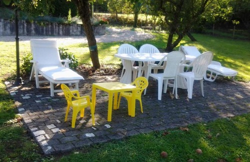 Bransat House | Maison Indépendante avec Grand Jardin et Cheminée, Proche Saint Pourçain - Confort et Tranquillité - FR-1-489-38