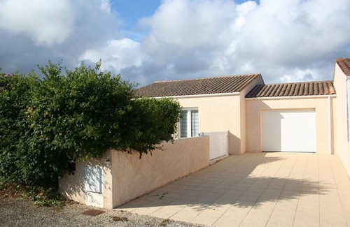 Dolus-d'Oleron House | Maison Jardin Privatif, Très Calme, Bien Située : 5mn des Commerces, 2kms Plages