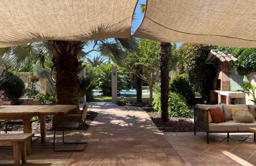 Hyeres House | Maison jardin tropicale piscine - Quatre Murs Et Un Toit