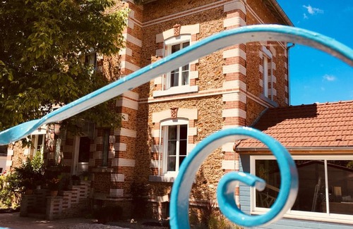 Trainel House | Maison l'Aparte, Maison d'hôtes de charme en Champagne