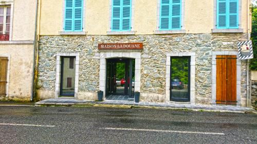 Laruns Apartment | Maison La Douane - Comprends nettoyage professionnel et le linge
