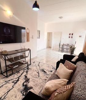Libreville Apartment | Maison La Luciole LOUIS
