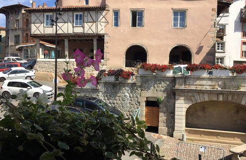 Saint-Galmier House | Maison Ladevèze
